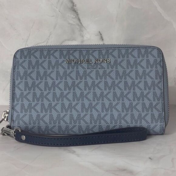 Michael Kors Handbags - Michael Kors Jet Set LG Flat MF Phone Case Wristlet/Wallet Pale Blue/Navy